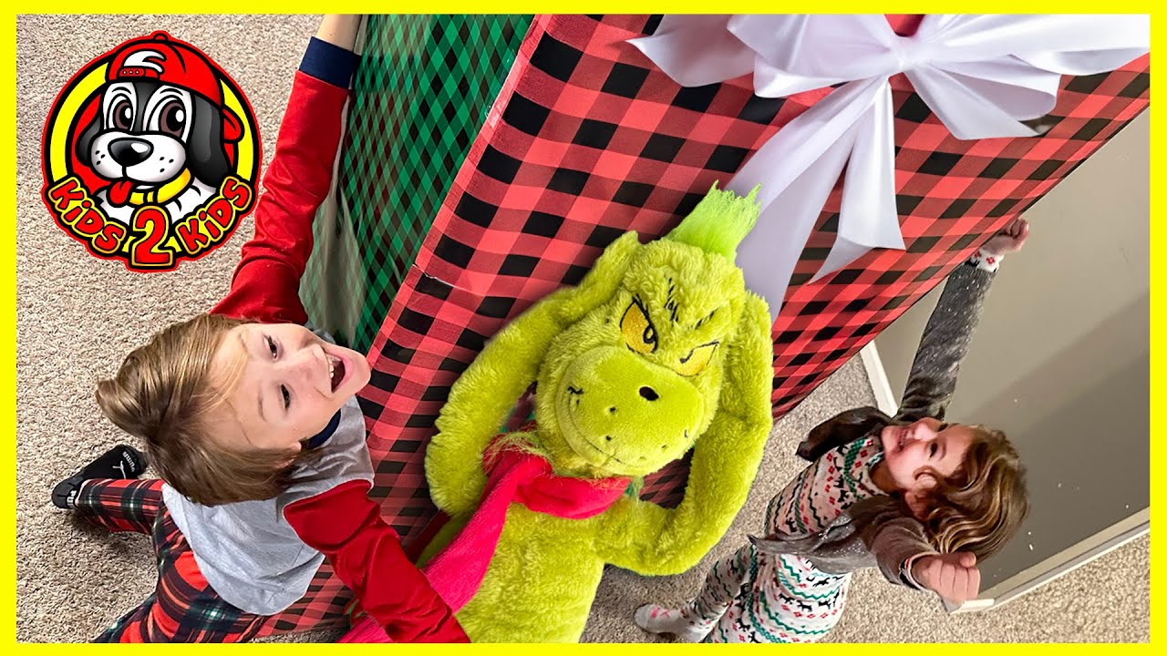 GIVEAWAY 🎄 The GRINCH Stole Our Christmas! 🎁 Unwrapping the BIGGEST Monster Truck Christmas Present