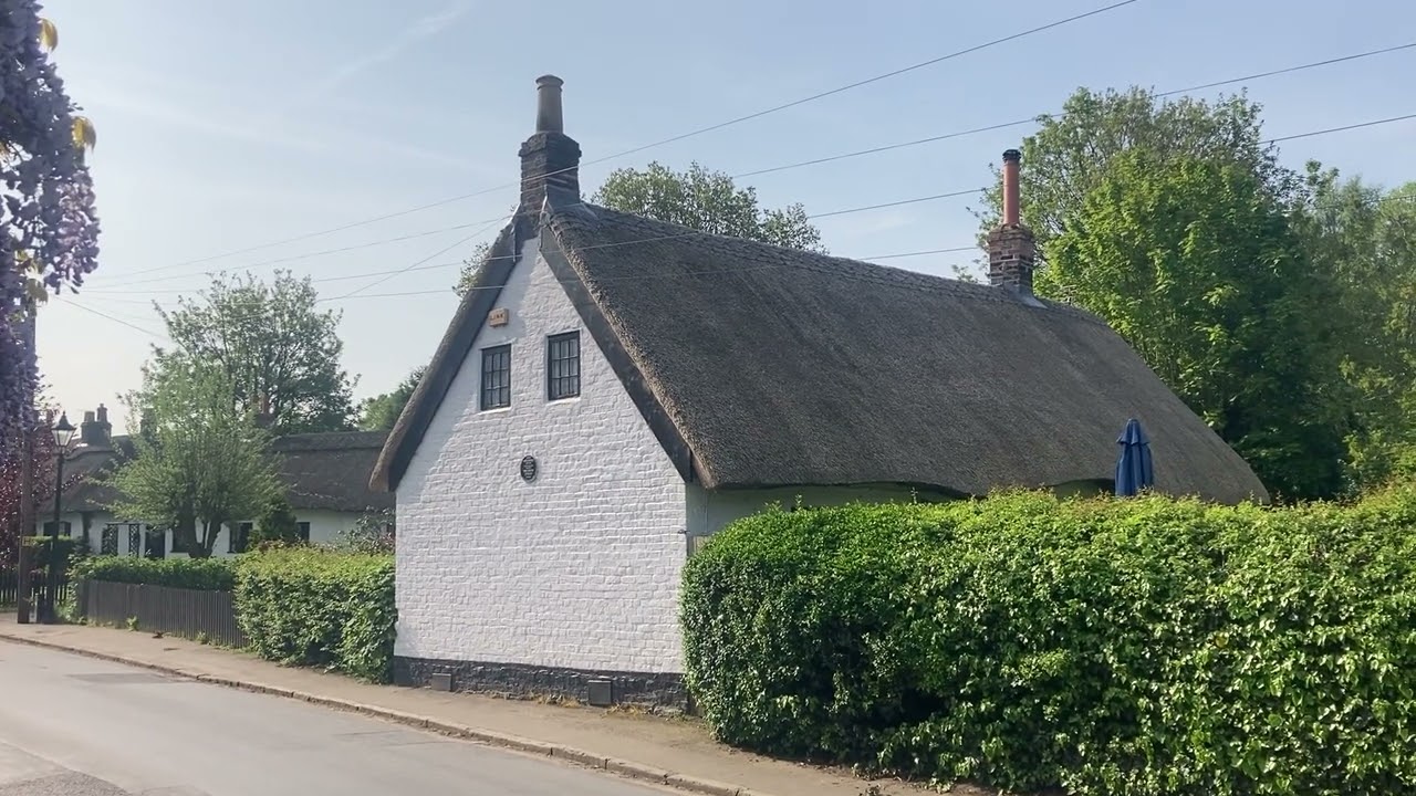 WORLD's Tallest Man's HOUSE!