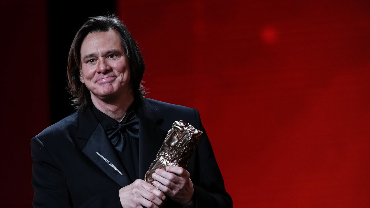 &lsquo;Starring in the next season of Botched&rsquo;: Jim Carrey&rsquo;s plastic surgeries examined