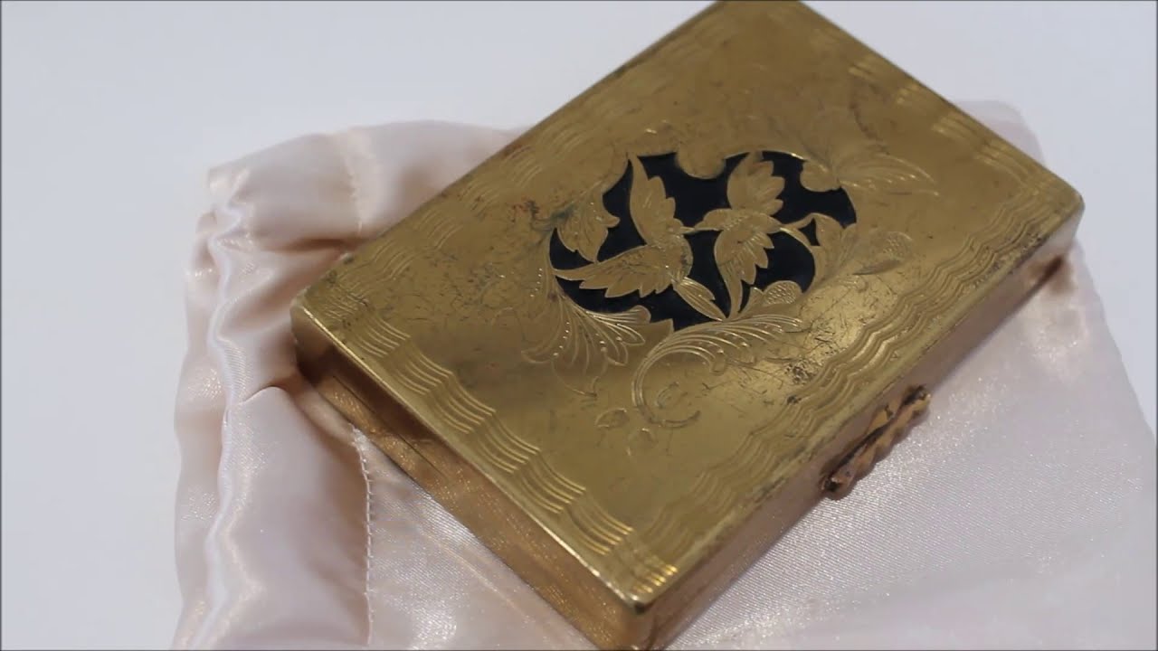 Restoring a Vintage Compact
