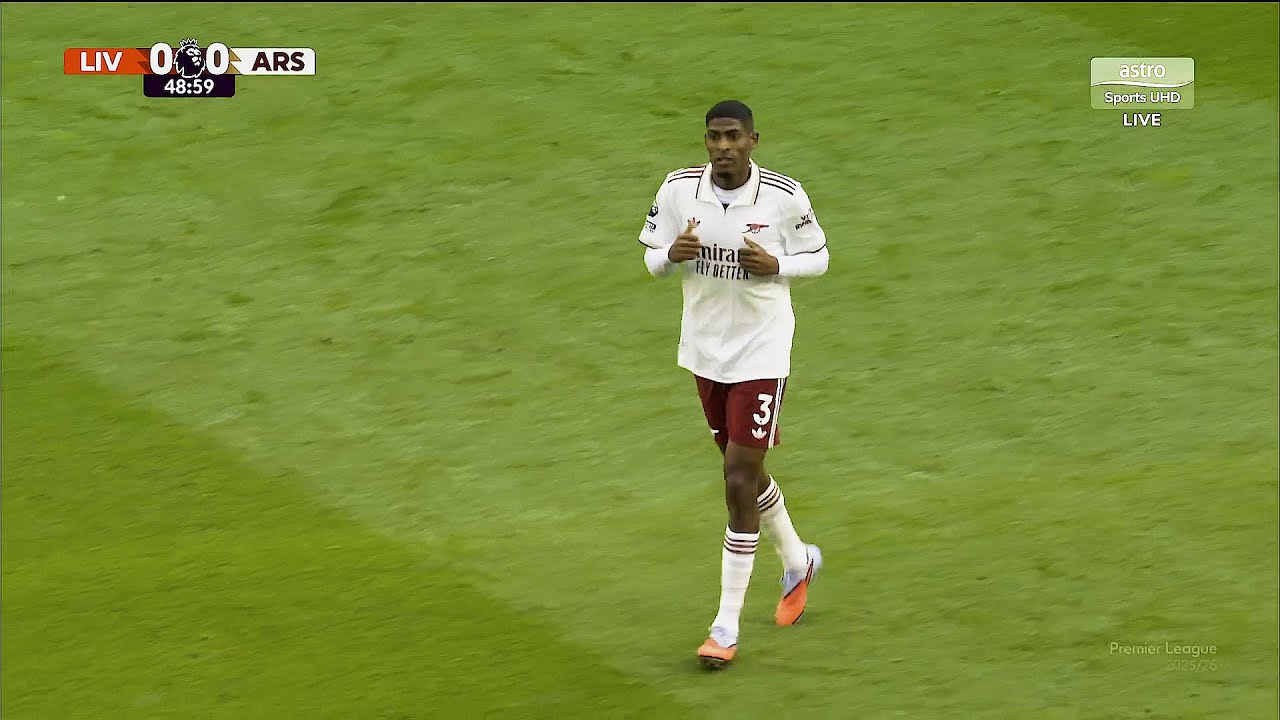 Cristhian Mosquera vs Liverpool
