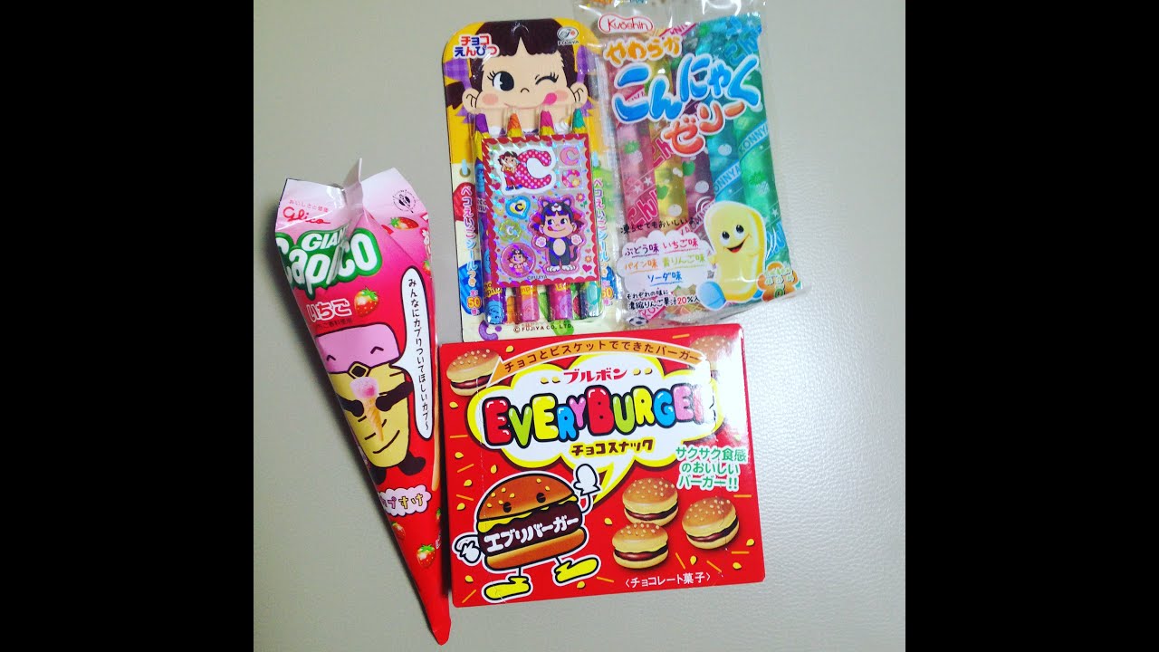 Experimentando doces do Japao
