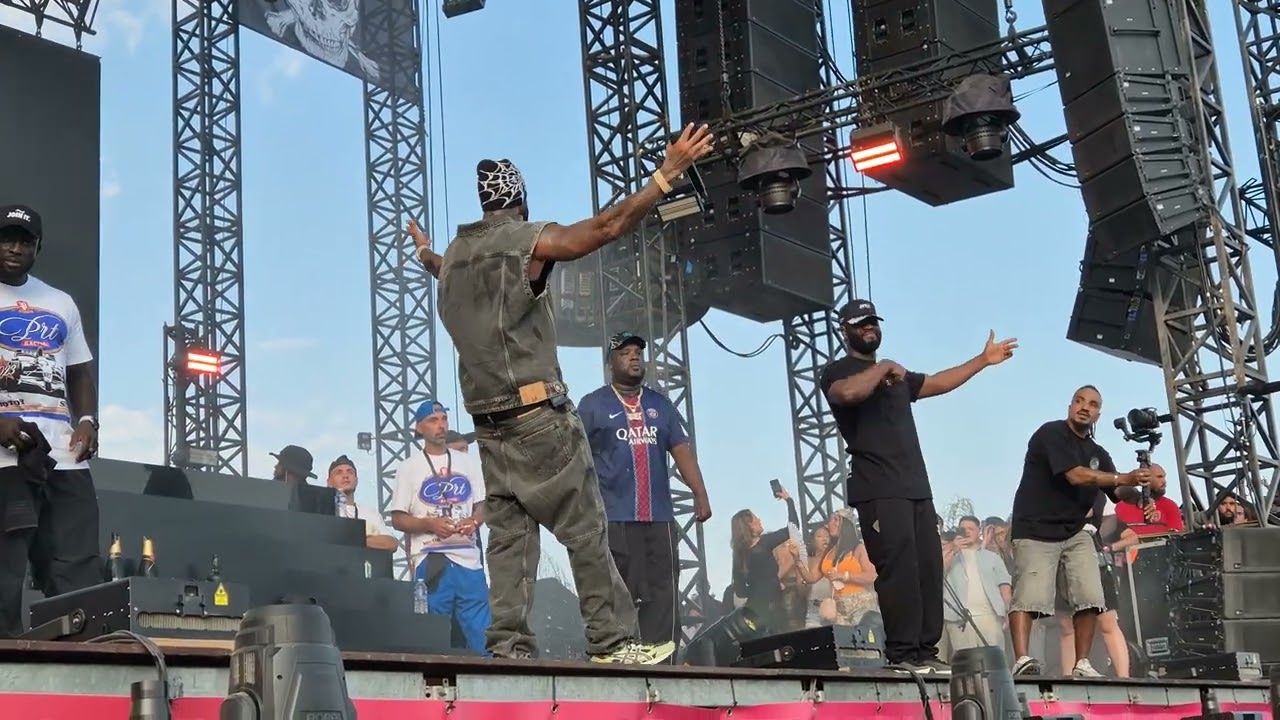BOOBA 