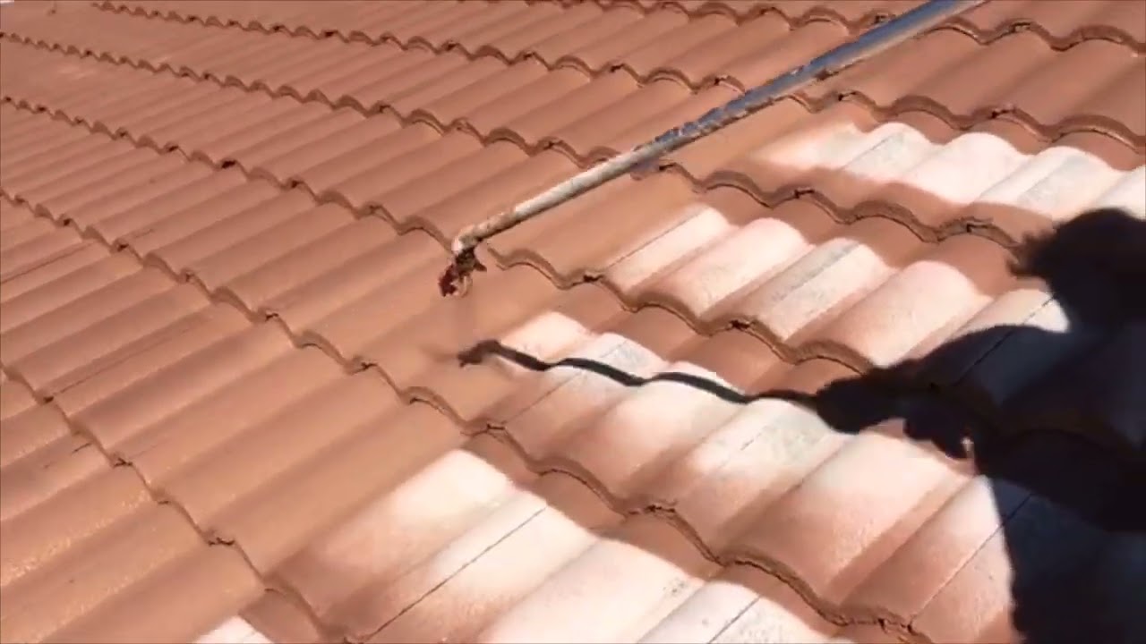 Can you Paint a Tile Roof and Change the Color? #roofpainting #roofrestoration #roofcoating