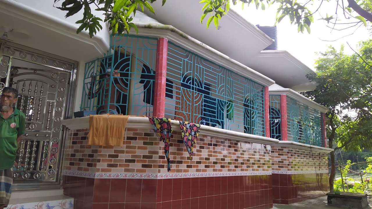 অসাধারণ চারটা বেডরুম একটা হল রুম ২ টয়লেট একসাইট  সিঁড়ি দিয়ে  অসাধারণ ডিজাইন