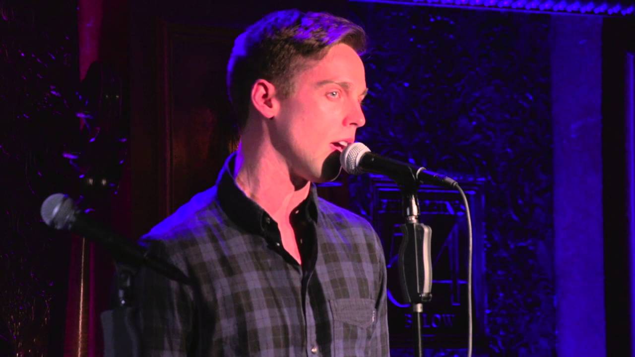 Nic Rouleau Sings 