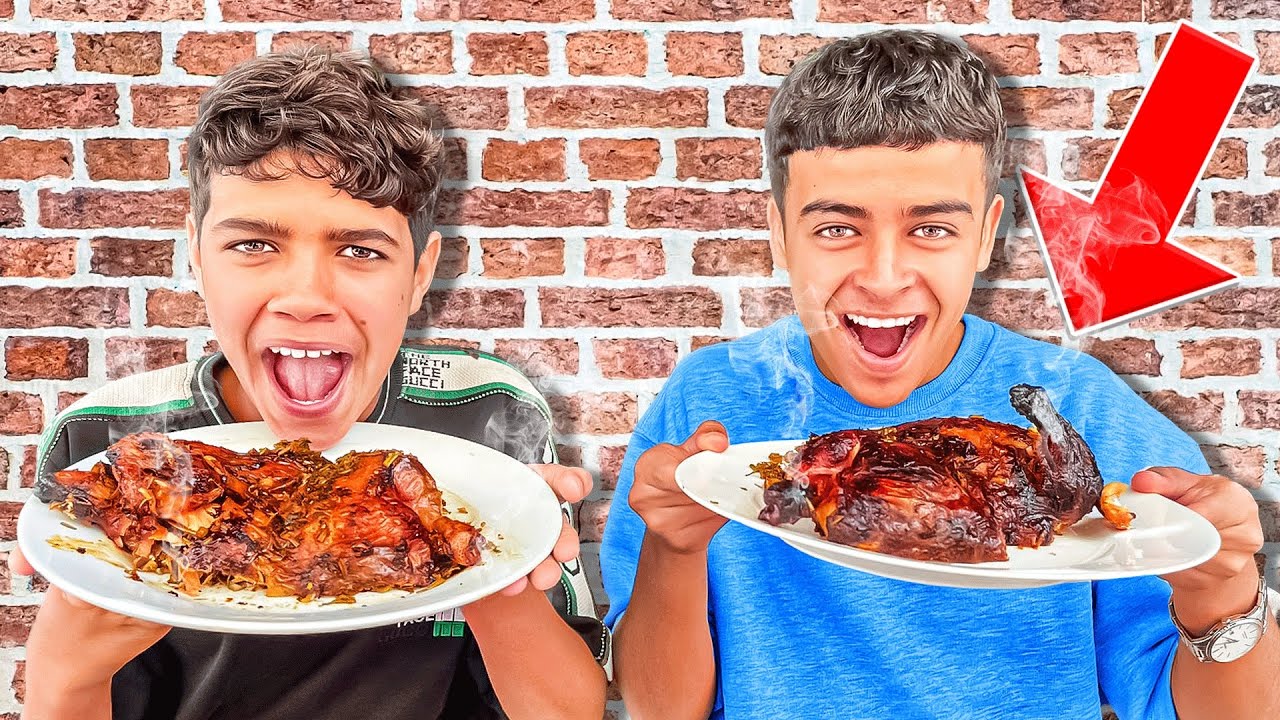اسرع شخص في اكل الدجاج يربح 1000 درهم 😱 ادم ضد المنشار 😂🔥