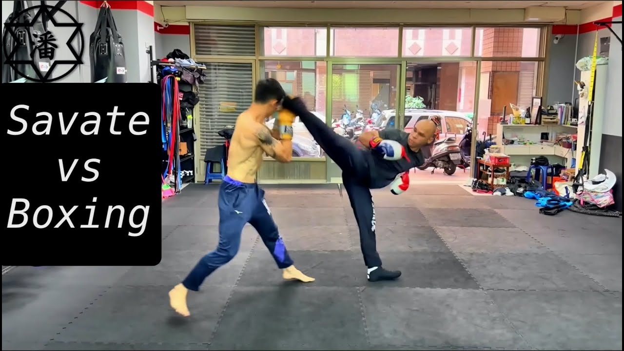 What Happens if you Kick a BOXER?! The Power of Kicks: Savate vs Boxing ft @拳擊小潘
