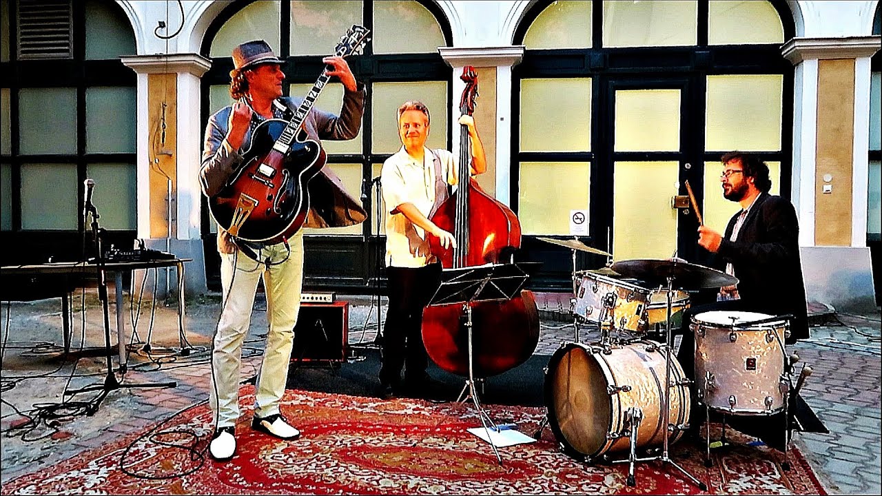 GYÁRFÁS ISTVÁN TRIÓ – CARTOON JAZZ (Koncert Baján)