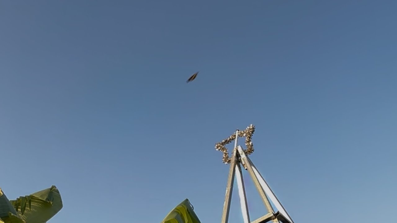 January 23rd 2026 UFO 0709 ascending dawn sphere with associated go fast objects. Slow motion 