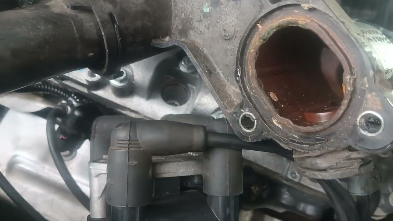 Space Fox substituição do cavalete com tubo d'água #vw #mecânicaautomotiva #spacefox #ea111