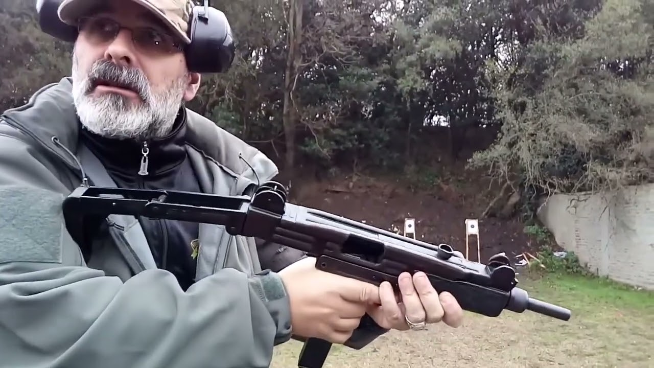 MANEJO DE UZI - PROFESOR INSTRUCTOR MIGUEL SILEO