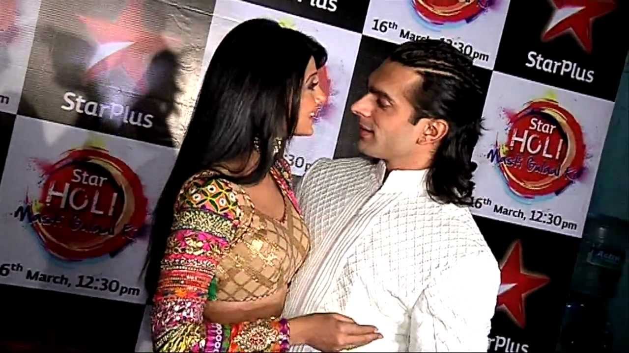 Karan Singh Grover's romantic moments with wife Jennifer