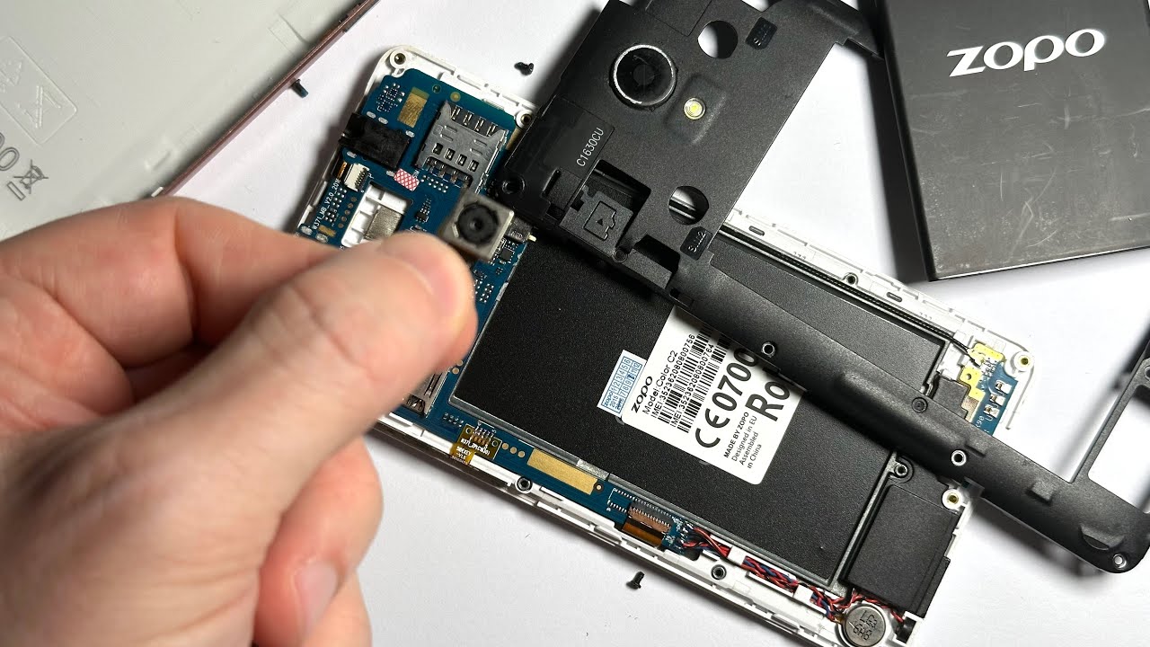 Zopo Mobile Phone Camera Removal