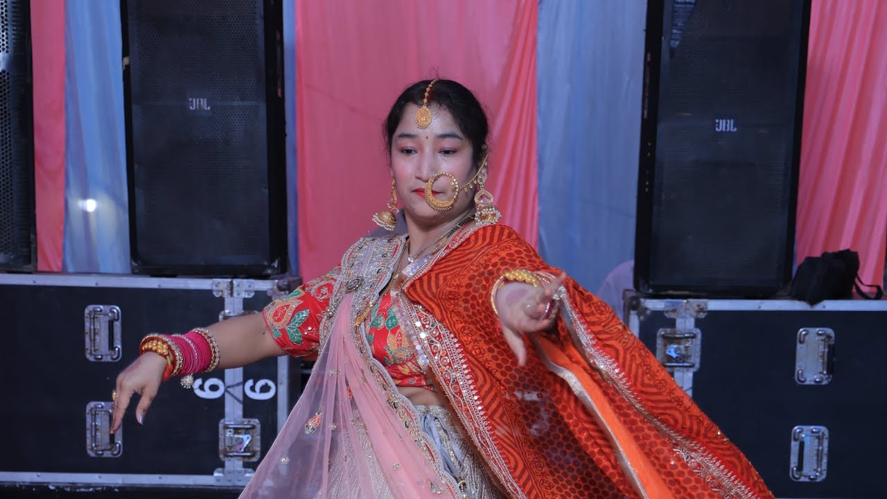 Dance on mahila sangeet of dever, ghumar song dance