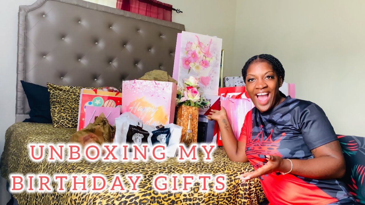 UNBOXING MY BIRTHDAY GIFTS! 🎀