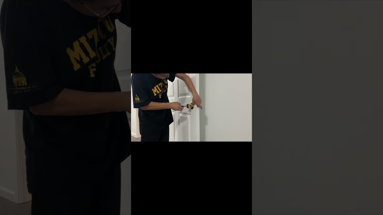 Doorknob Installation Like A Pro 安装门把手