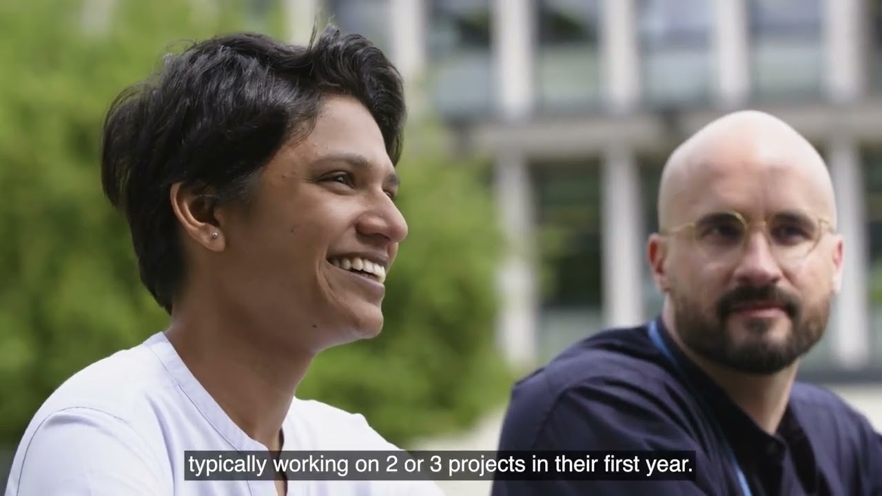 How does the recruitment process at CHE work?