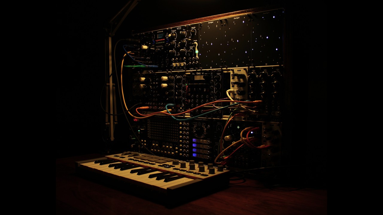 // A Lullaby From Outer Space // Ambient Modular