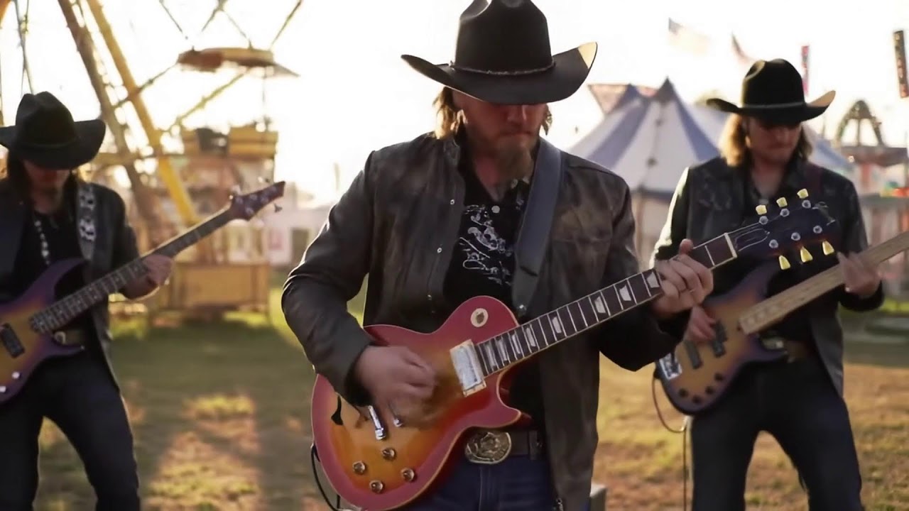 Country Rock Soundtrack – Outlaw Highways & Open Sky Inspired by Whiskey Myers