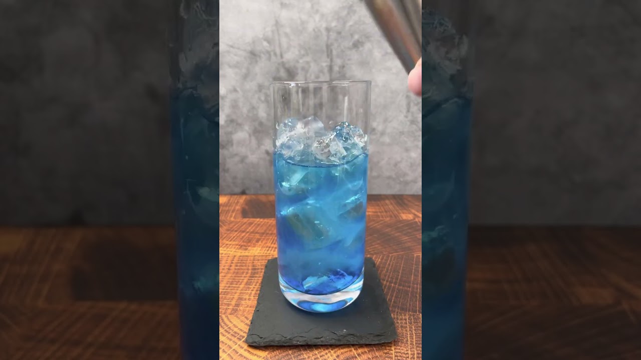 Blue Lagoon 💙🍹 #cocktail #drinkrecipes