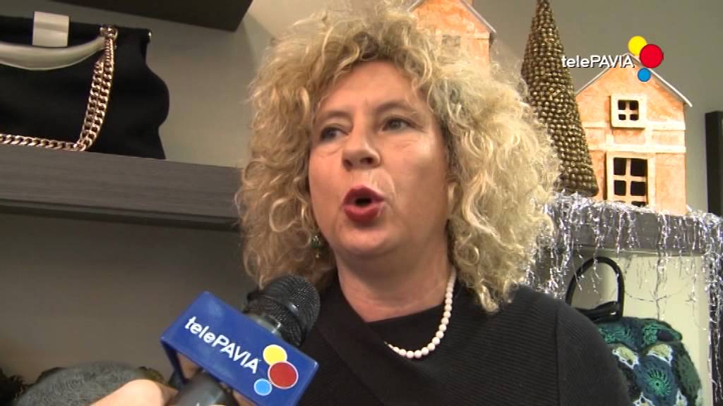 Anni 80   Milano da bere TG TELEPAVIA intervista la scrittrice Angelica Russotto