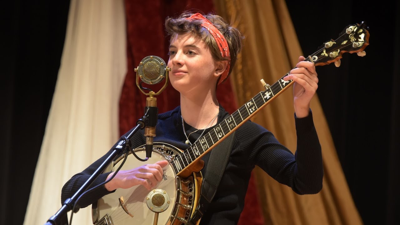 WoodSongs Kids 311: Margo MacSweeny & River Smith