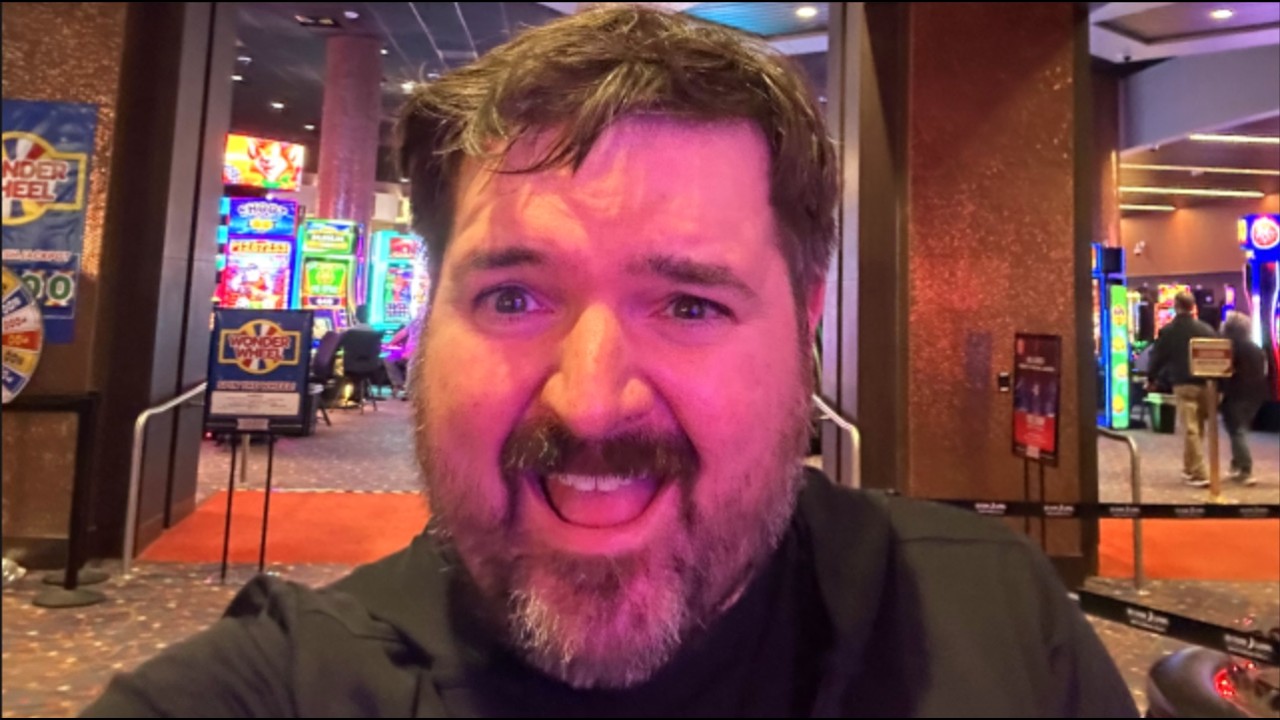 Having The BEST DAY EVER At Ho Chunk Gaming Wisconsin Dells!
