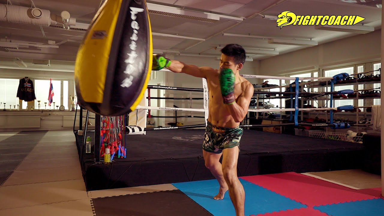 Treino com Saco de Pancada para Boxe/Muay Thai/MMA