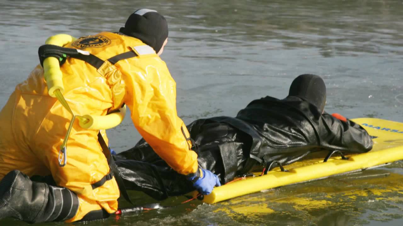 Lehmar GmbH   Ice rescue with state of the art equipment cut