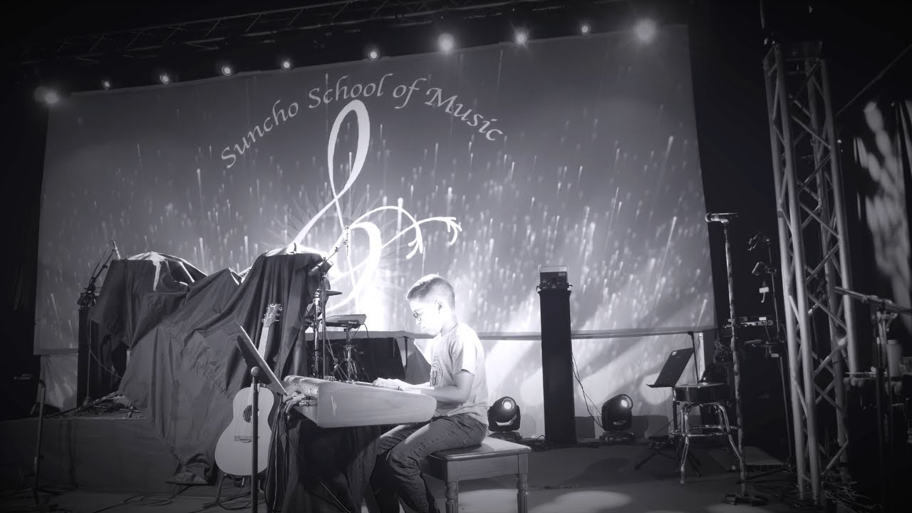 Lilia & Bruno - God Made My Way (Live Cover)