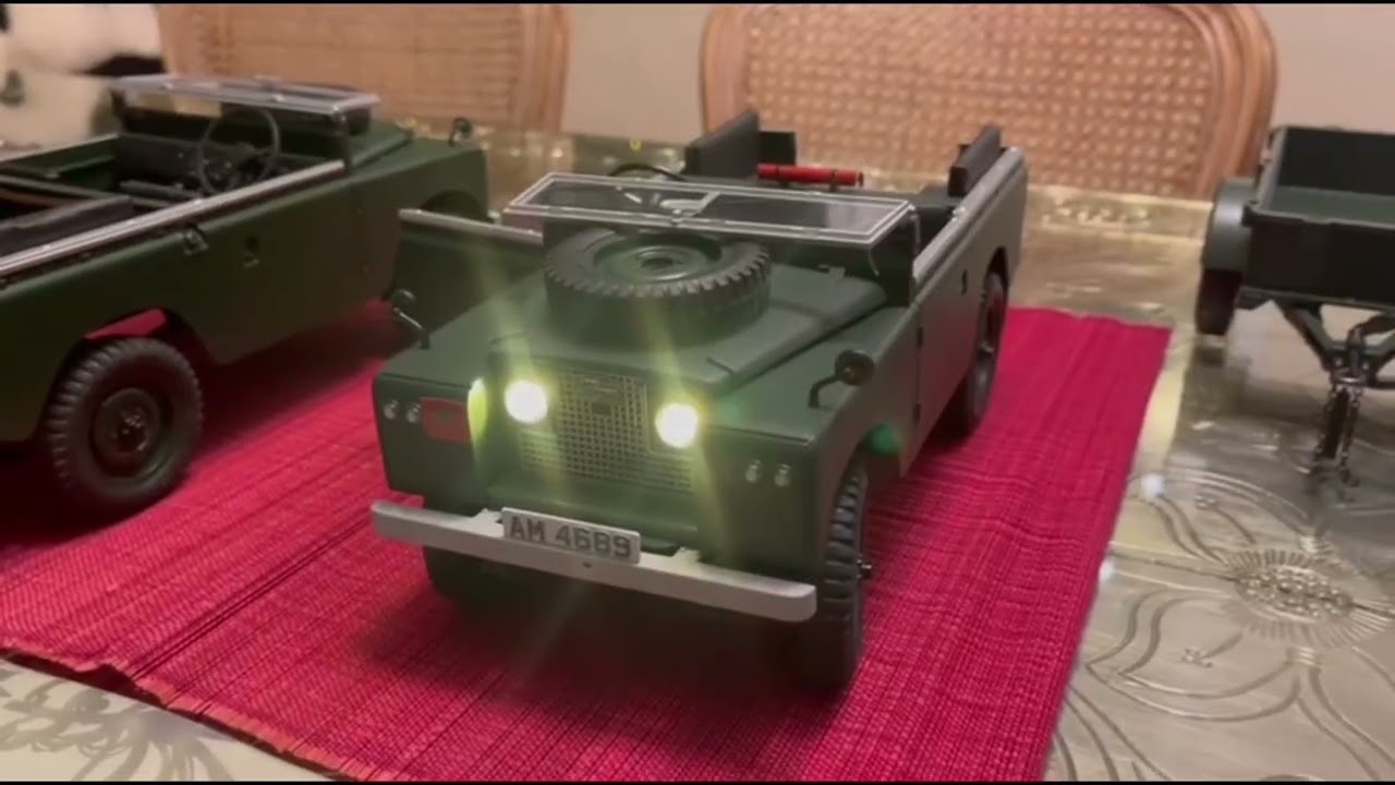 How to use a FMS realistic 1/12  civilian Land Rover to built a military vehicle