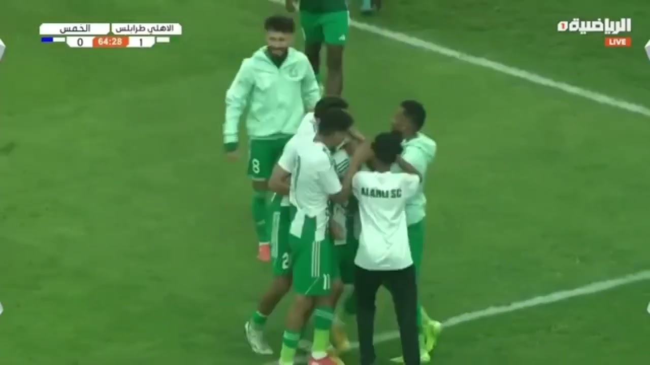 محلل قناة ليبيا الرياضية معلقاً على مدرب الأهلي طرابلس المصري حسام البدري :يعجبني المدرب الفايق