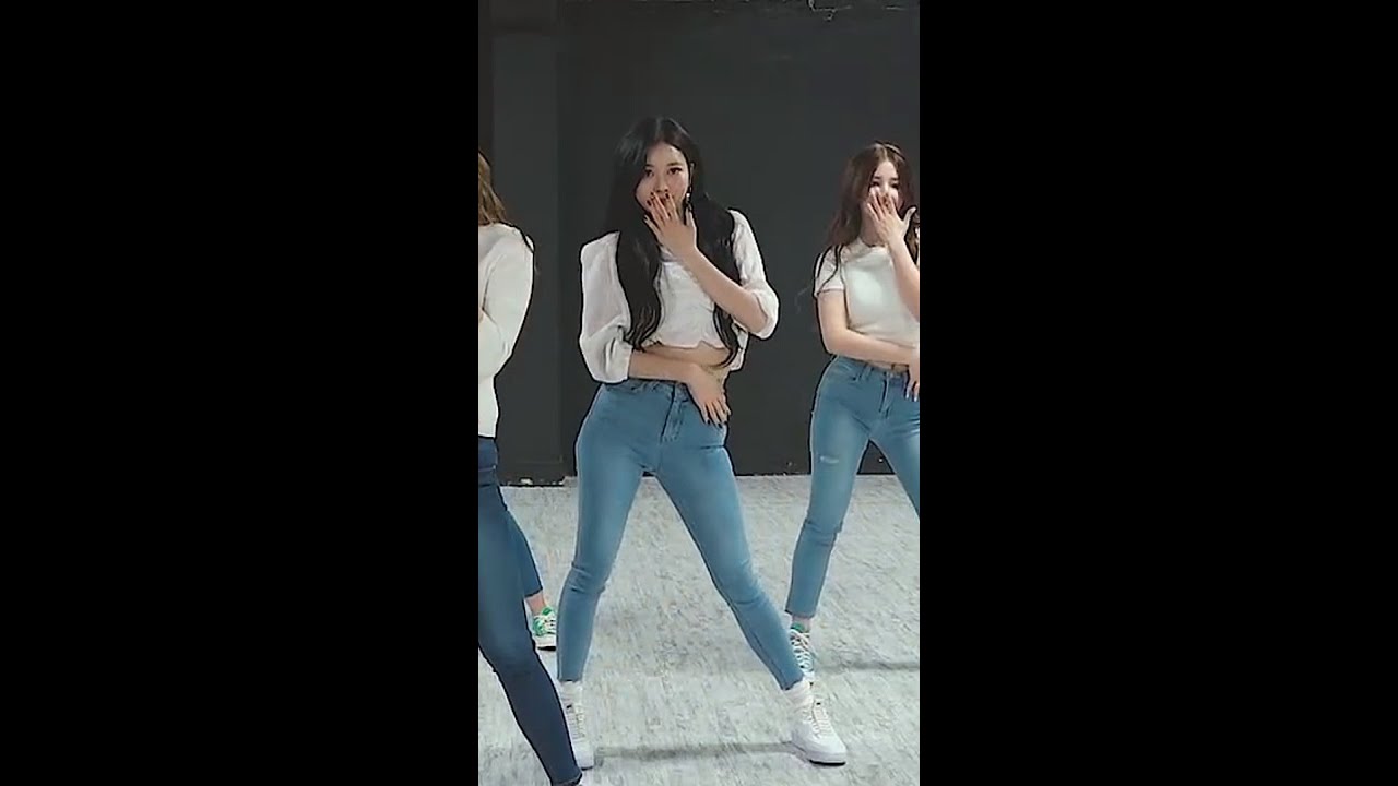 [JANE FOCUS] MOMOLAND 모모랜드 제인 직캠 떰즈업 'Thumbs up' Dance Practice