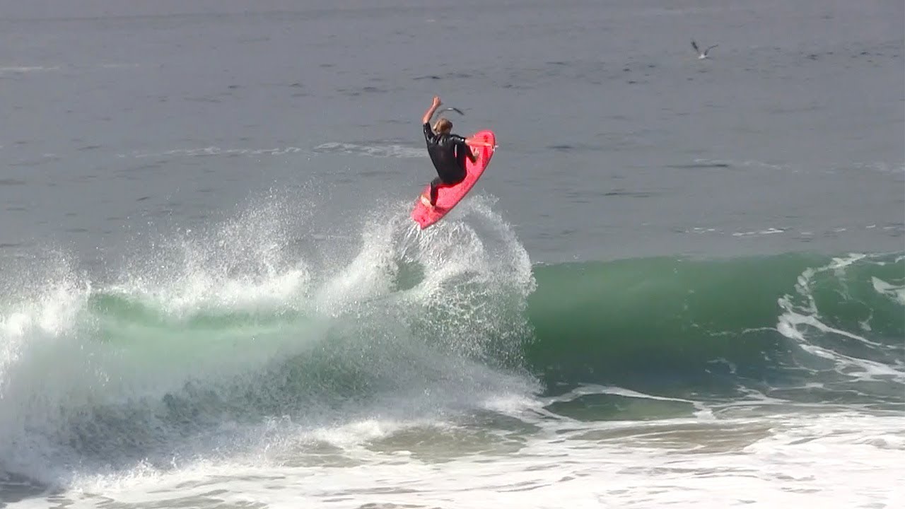 HARRY BRYANT SURFING 5'5