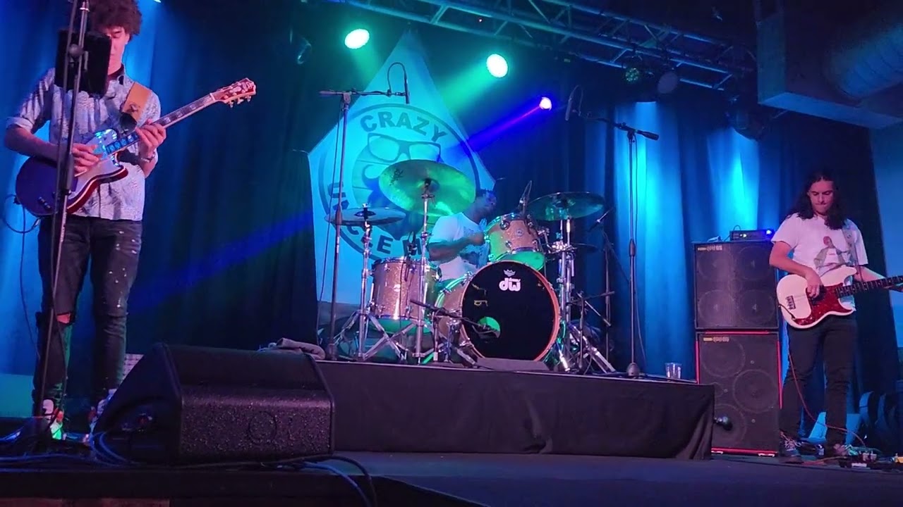 Brandon TAZ Niederauer 10-20-23 2nd set (4)