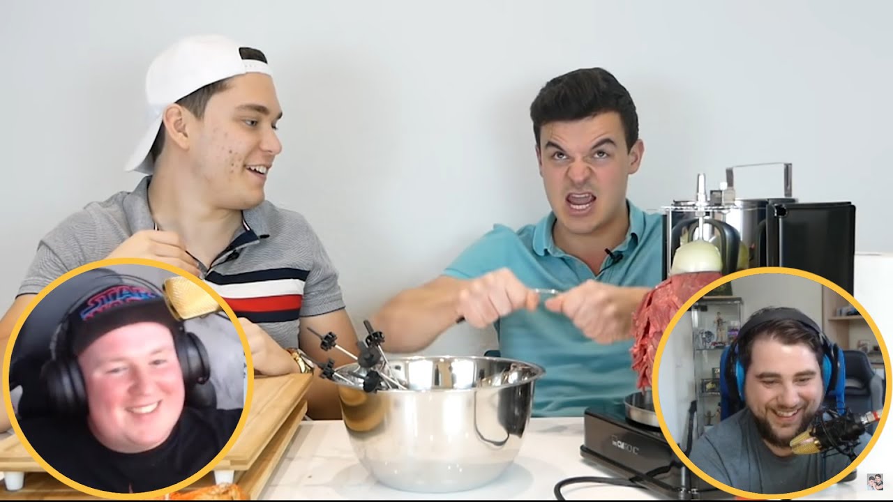 Es heißt *Soße* 😂 | Tourette kocht Tims ERSTEN Döner! (Jan ist ein Hase) reaction