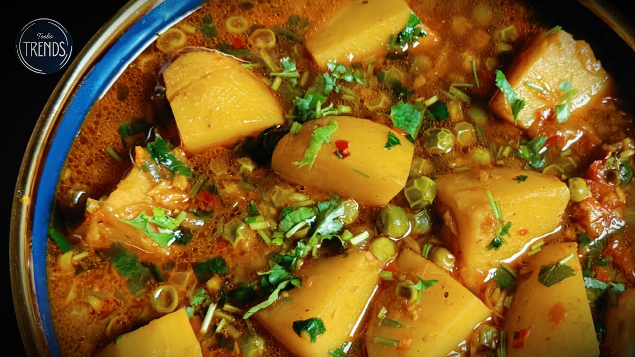 Aloo Matar Recipe By Tooba Trends | Traditional | Aloo Matar Shorba