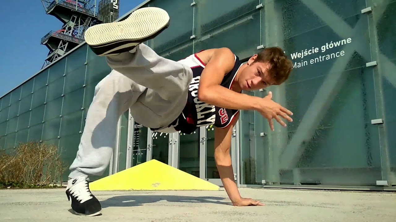 Adrian 