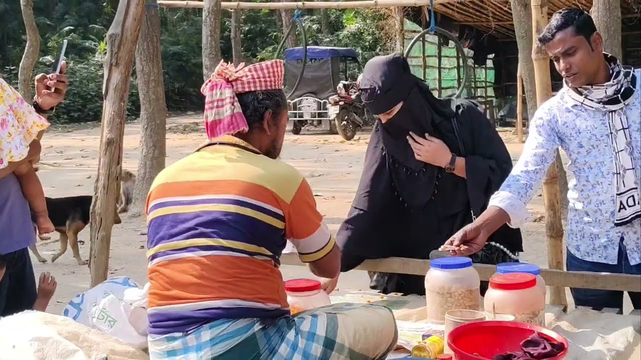 Monkeys love being around people — it’s a heartwarming sight to watch this gentle connection.