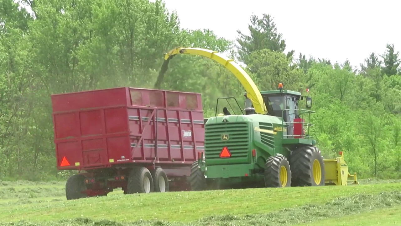 John Deere 7300 Forage Harvester Choping Haylage | 2020 | Ontario Canada