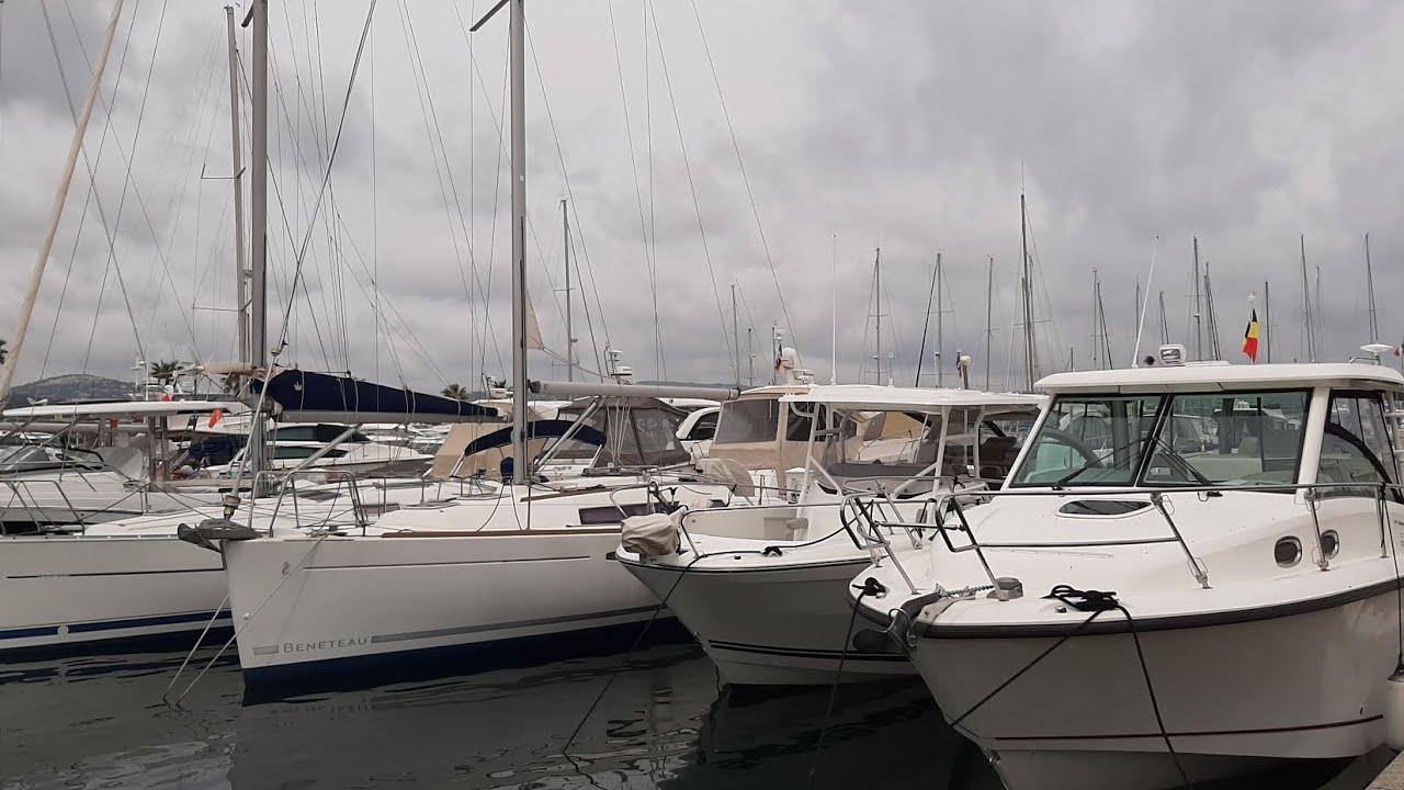 WALKING TOUR IN CAVALAIRE SUR MER, FRANCE 🇫🇷 #cavalairesurmer #coteazur #southoffrance #travelvlog