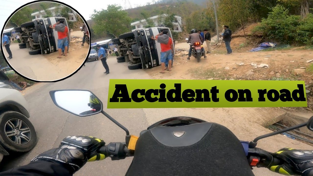 Why the road is blocked?|Truck accident|Crazy Vlogger|