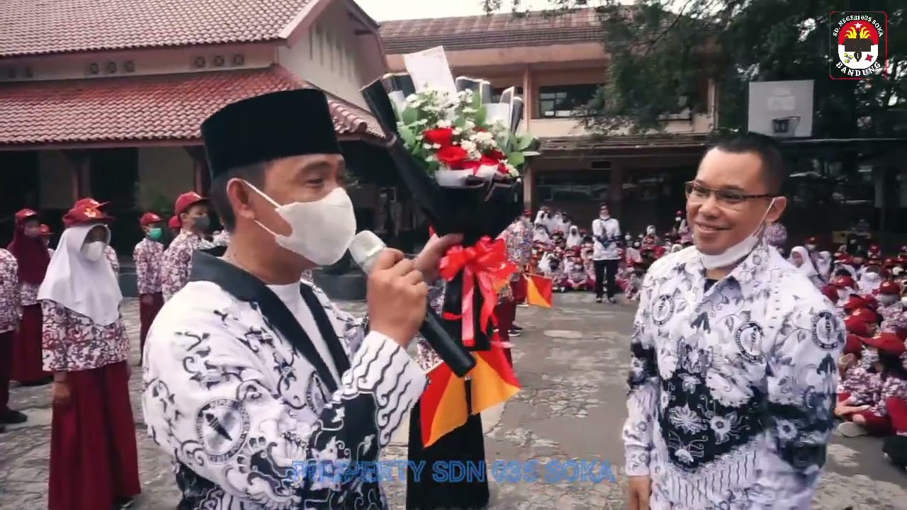 Peringatan Hari Guru Nasional bersamaan dengan HUT PGRI ke-77