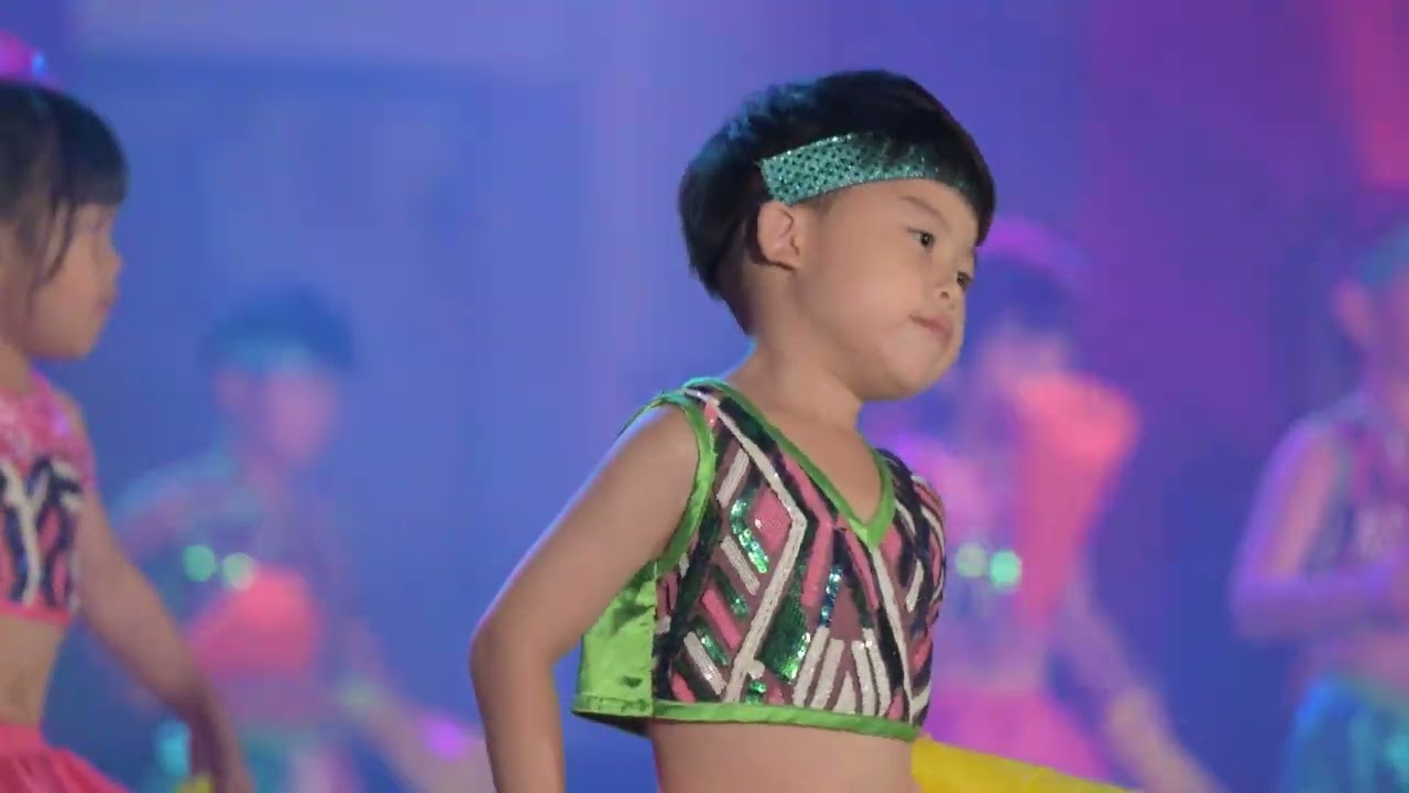1 吉尼爾歌德幼兒園第36屆成果展開場+柳丁班表演 吉尼爾啦啦隊