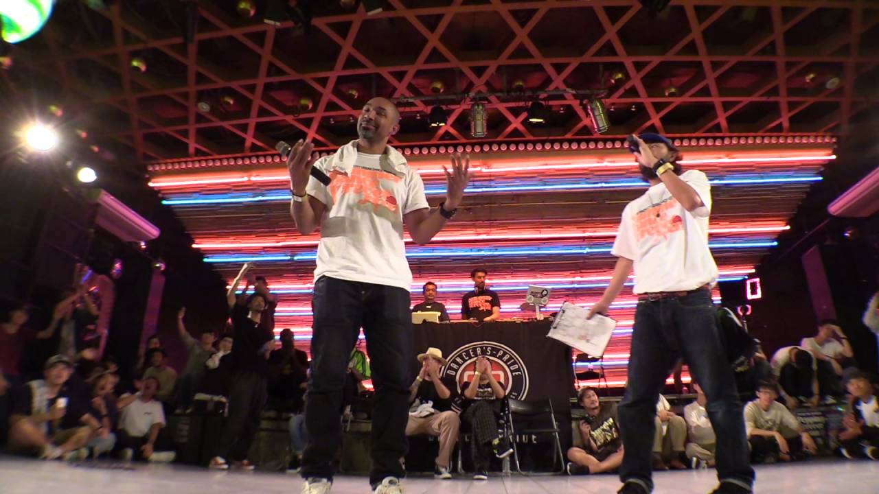GUCCHON vs HOAN @ POPPING FOREVER JAPAN 2016 CALL-OUT BEST 6 BATTLE