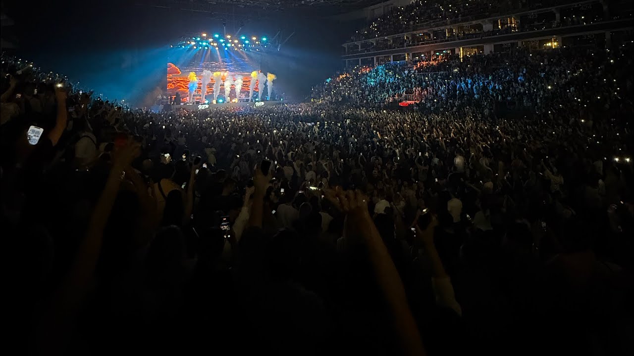 Akon - Locked Up / Ghetto (Live in Moscow 2025) 