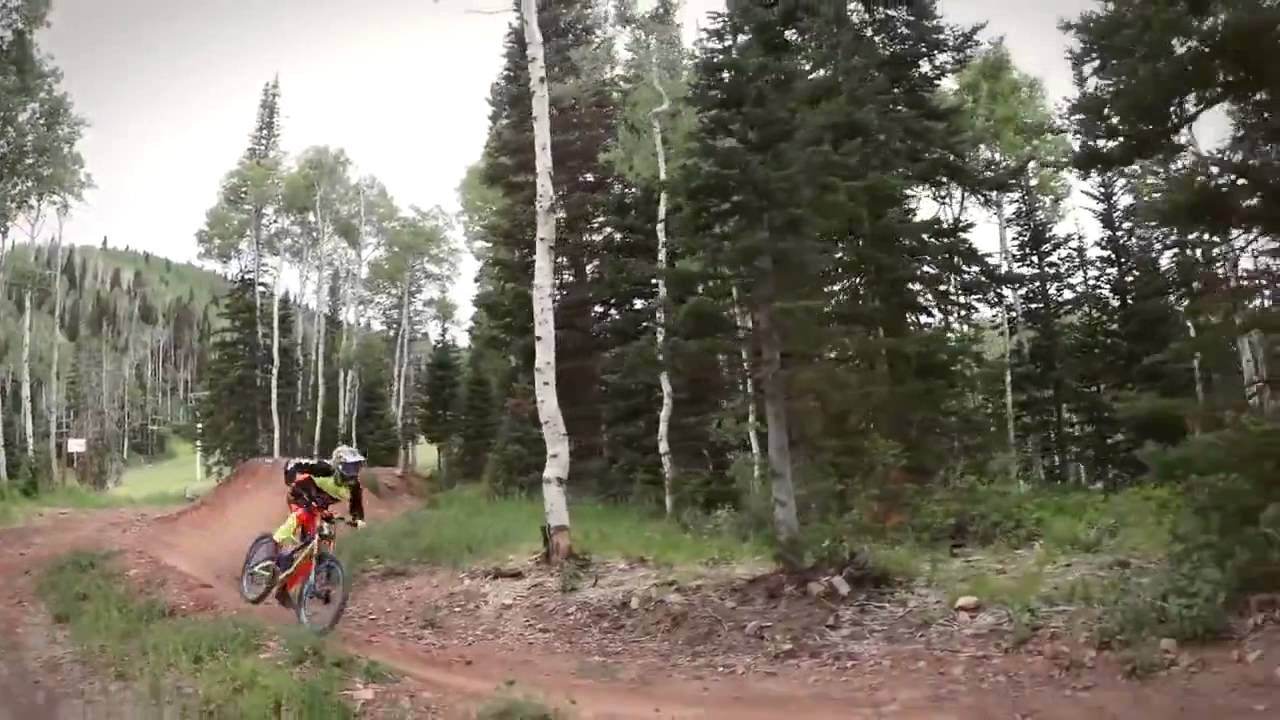 Cody Kelley stunning downhill