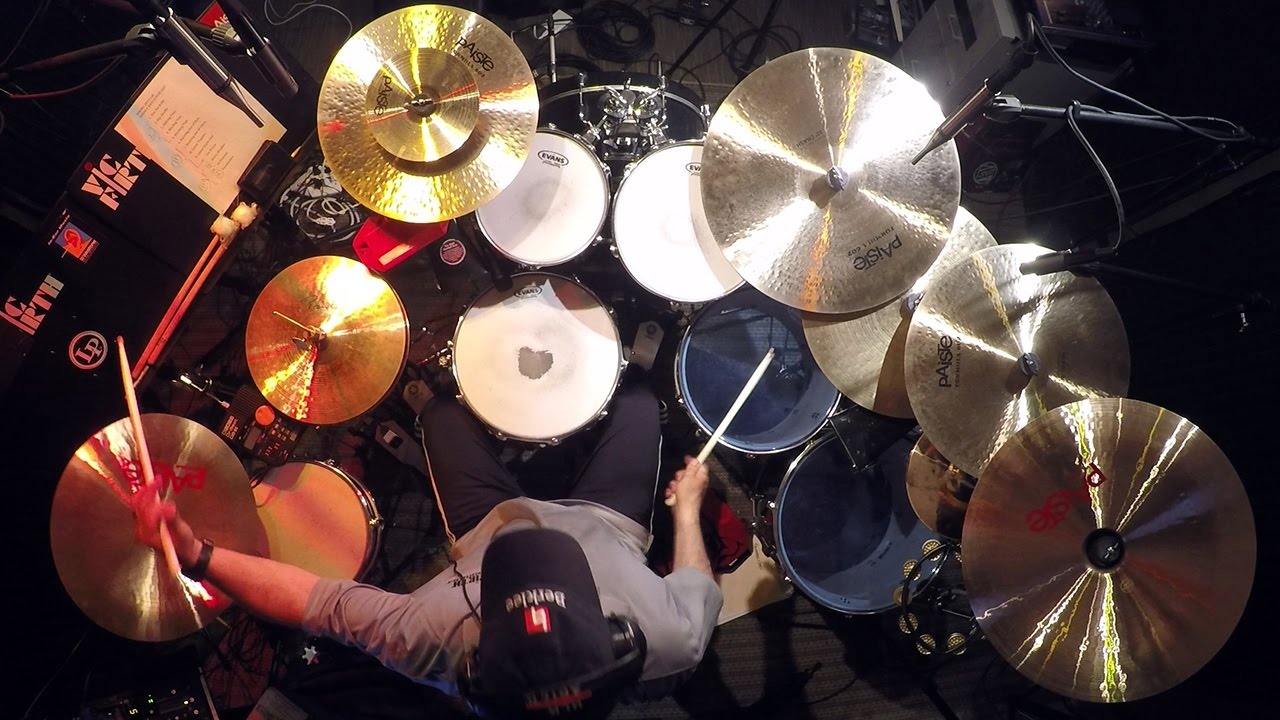 Performance Spotlight: Henrique De Almeida - 