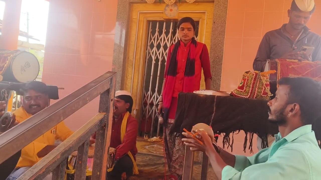 ಮಾಲಾಶ್ರೀ ರಾಜಾಪುರ ಡೊಳ್ಳಿನ ಹಾಡುಗಳು 